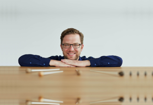 Benjamin Bayl dirige I Pomeriggi Musicali e Halloween per tutta la famiglia al Teatro Dal Verme