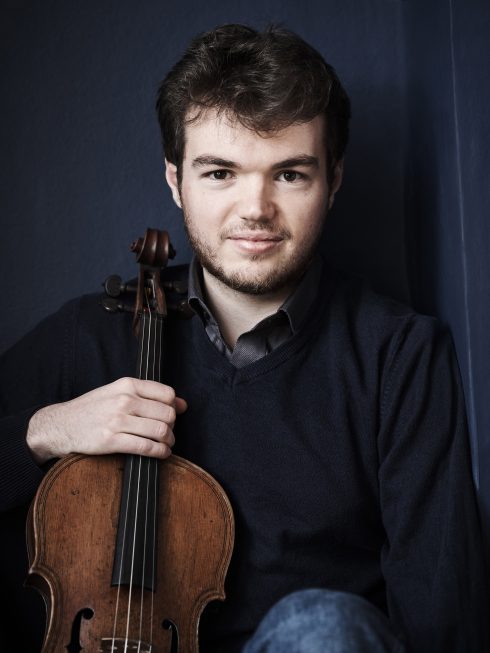 Direttrice: Jessica Cottis, Viola: Timothy Ridout