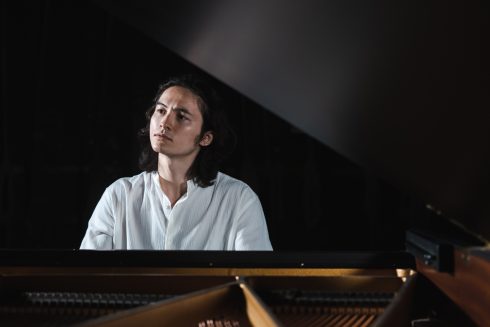 Arsenii Moon vincitore dell’ultimo Concorso Busoni debutta a Milano con I Pomeriggi Musicali