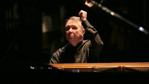Mikhail Pletnëv uno dei più ammirati pianisti viventi ospite dell’81a Stagione dei Pomeriggi Musicali al Teatro Dal Verme di Milano